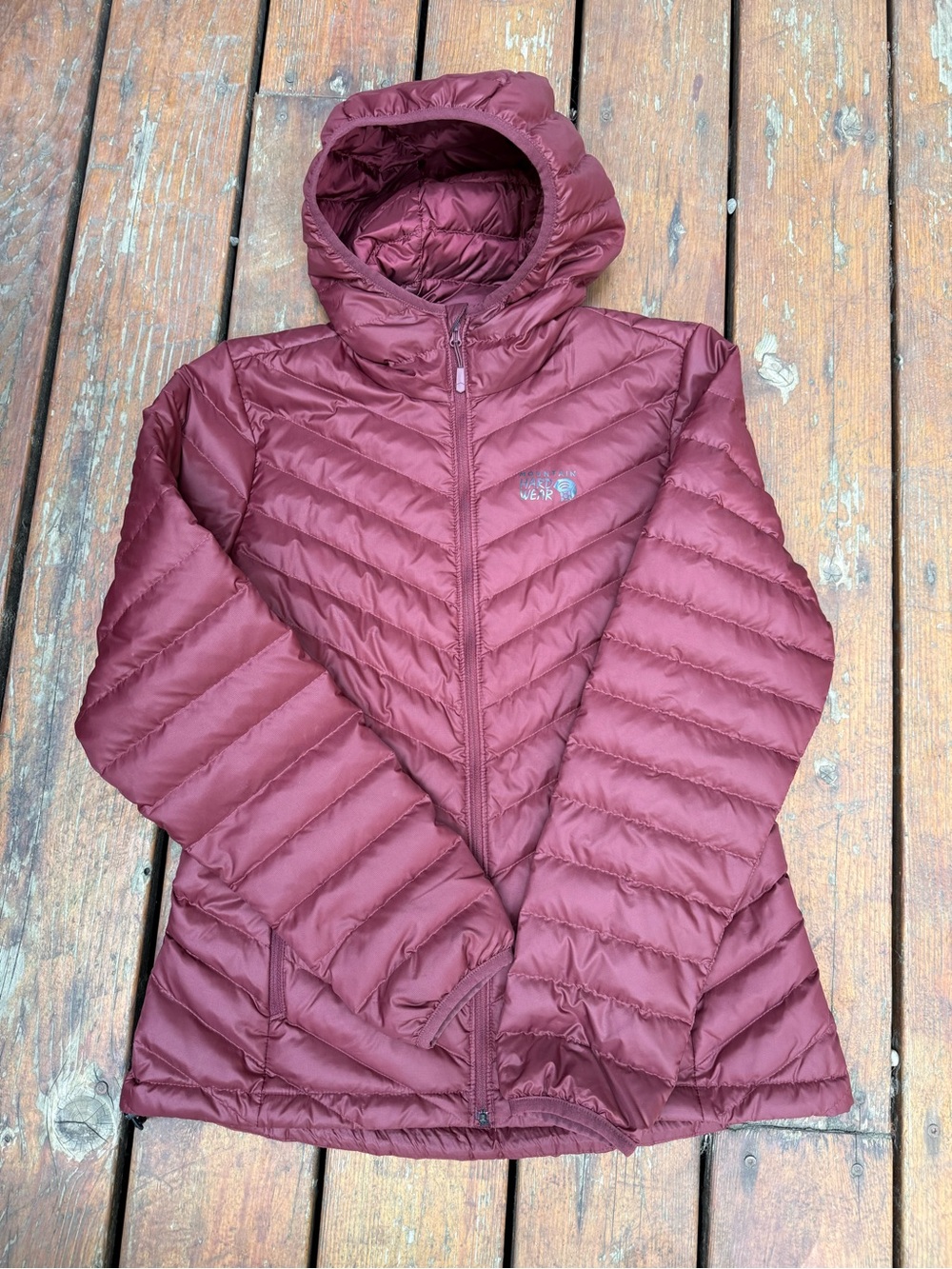 Mountain Hardwear Women's Hooded Puffer Jacket - Burgundy